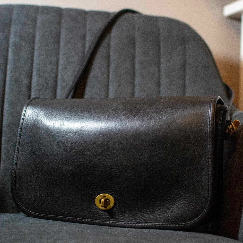 Coach vintage convertible clutch in Black Leather (Style #6439)